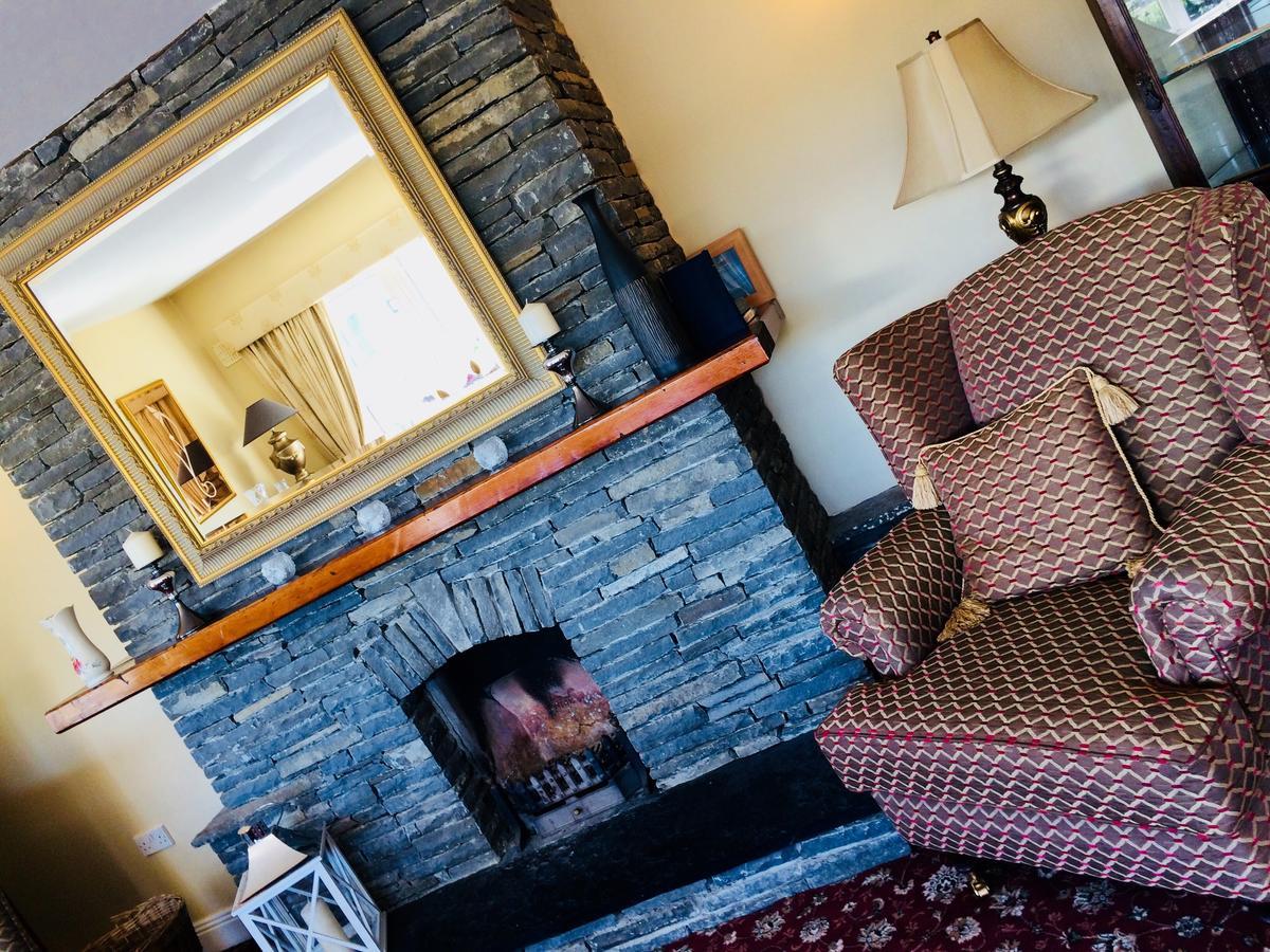 Lehinch Lodge Lahinch Bagian luar foto